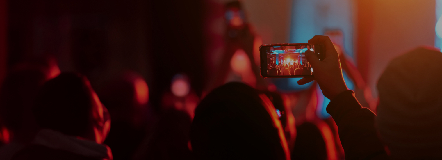 Recording video with smartphone during a event